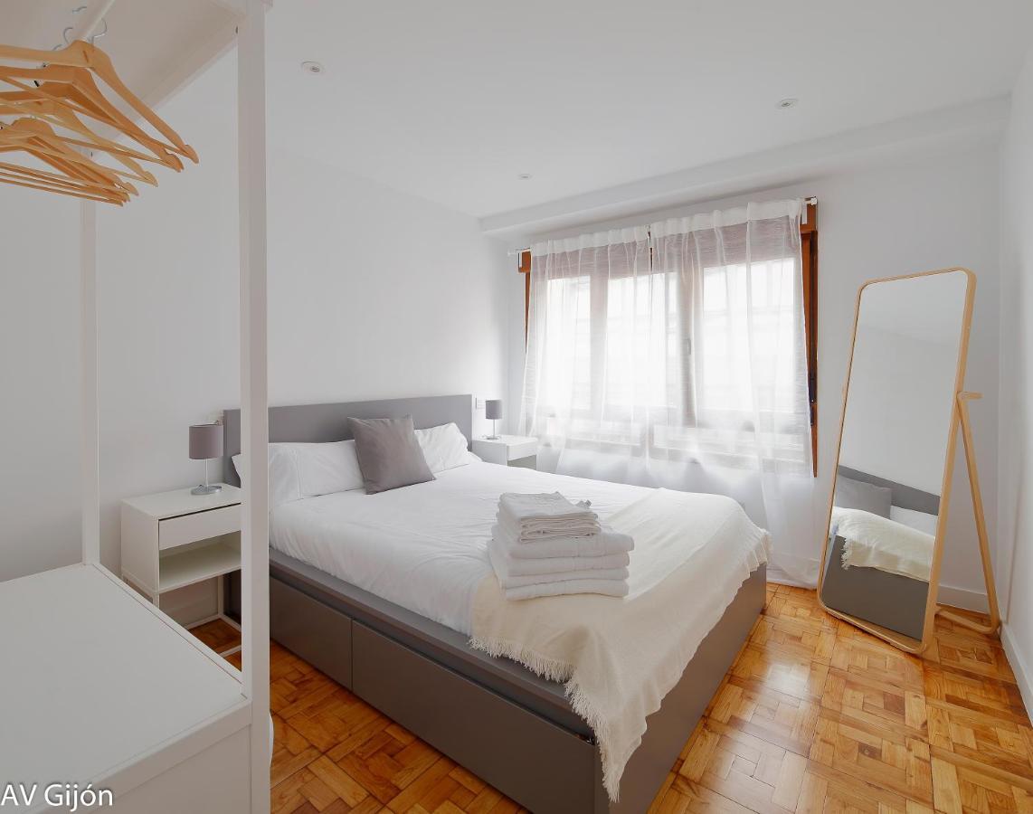 Apartment Av Cervantes 2 Centro Gijon
